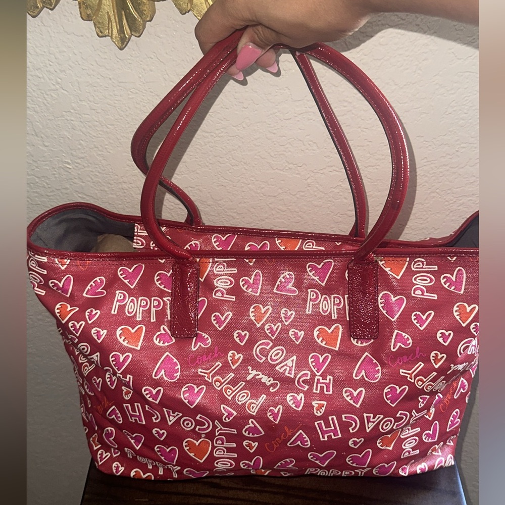 Coach Poppy Red Grafitti Heart Print Tote Bag - Picture 4 of 9